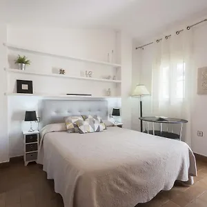 Apn Rio Darro Apartment